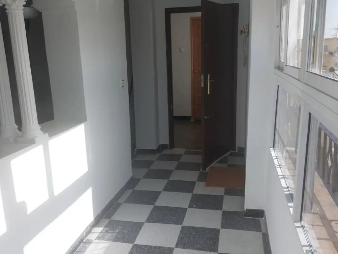 Piso en venta en Calle Manises, 8, Barrio Bajo Piso en venta en San Juan de Aznalfarache con Amueblado y Balcón