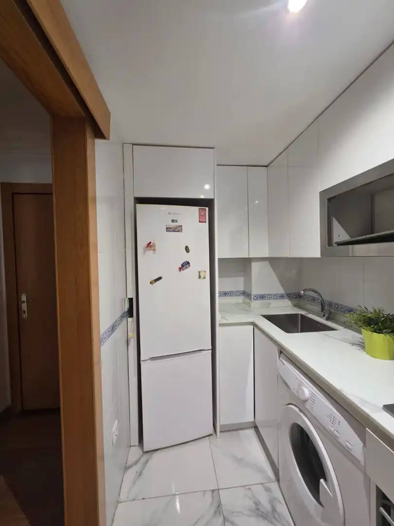 Cocina de Piso en venta en Pinos Genil con Aire acondicionado, Parquet y Piscina