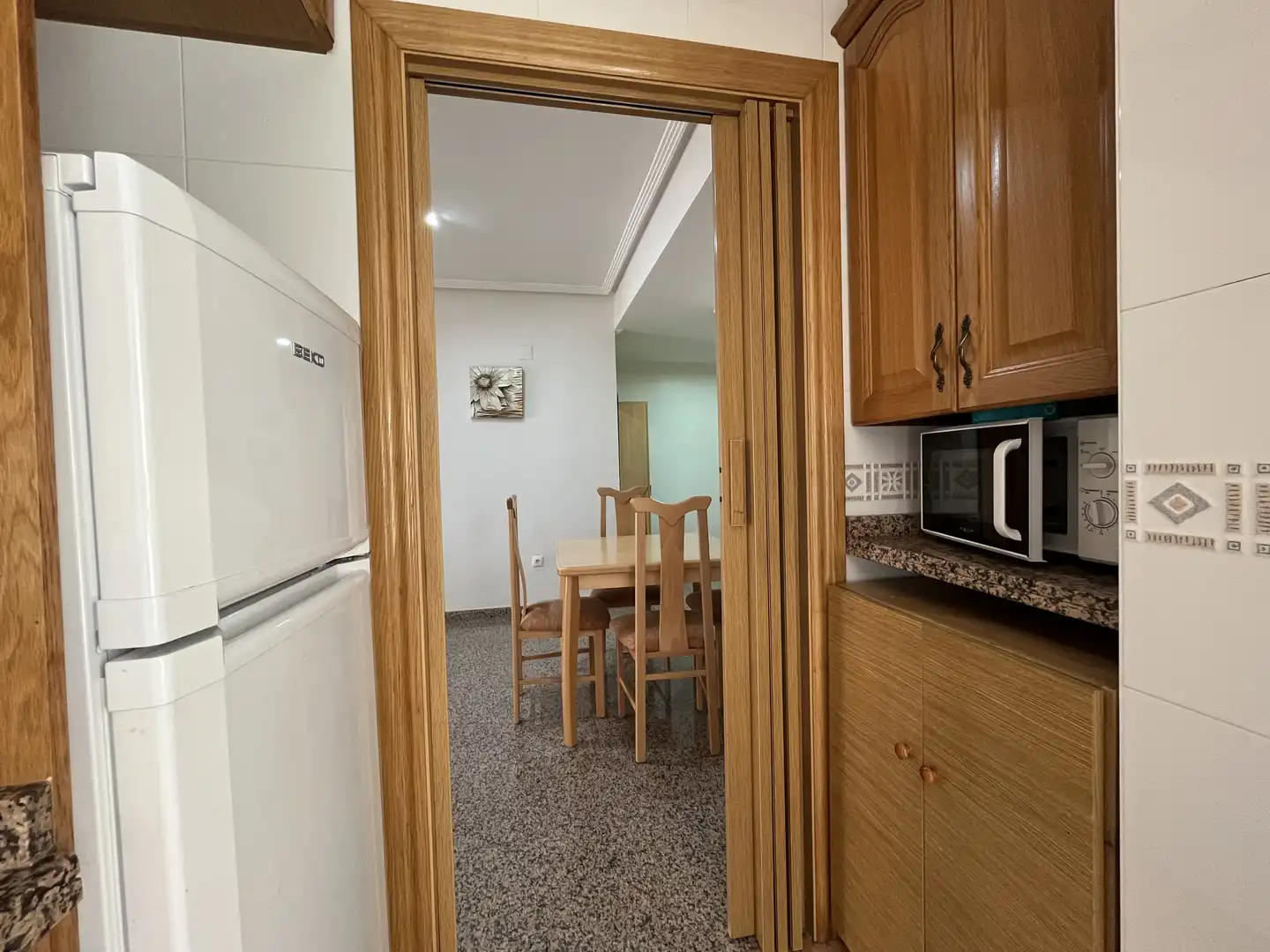 Cocina de Piso de alquiler en Elda con Aire acondicionado, Amueblado y Balcón