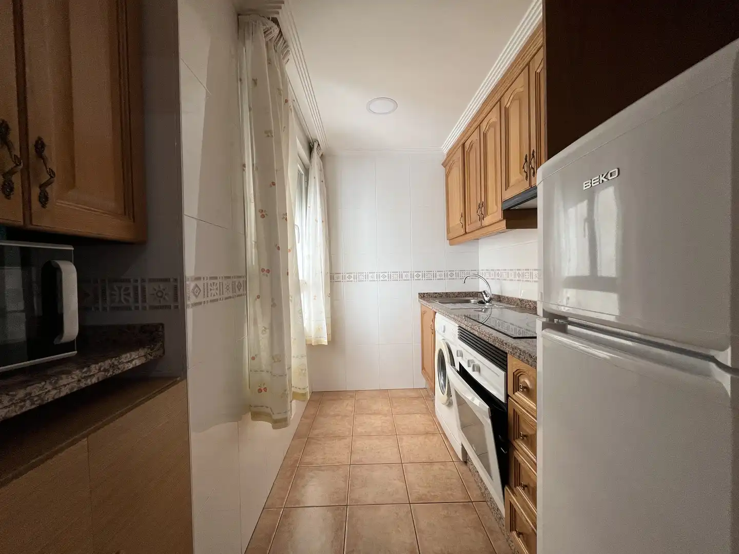 Cocina de Piso de alquiler en Elda con Aire acondicionado, Amueblado y Balcón