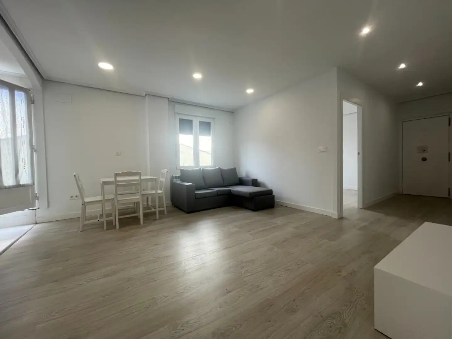 Flat for rent in Domingo Beltran de Otazu Kalea, 63, El Pilar