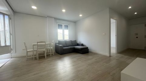 Photo 2 of Flat for rent in Domingo Beltran de Otazu Kalea, 63, El Pilar, Vitoria - Gasteiz