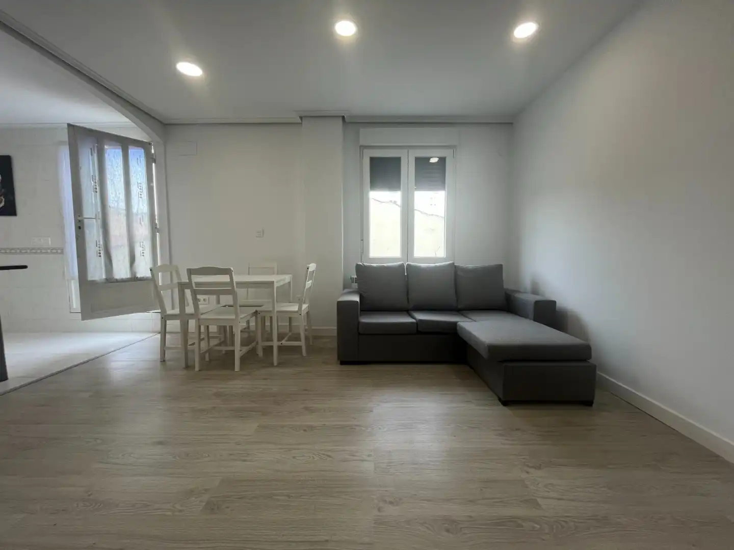 Flat for rent in Domingo Beltran de Otazu Kalea, 63, El Pilar
