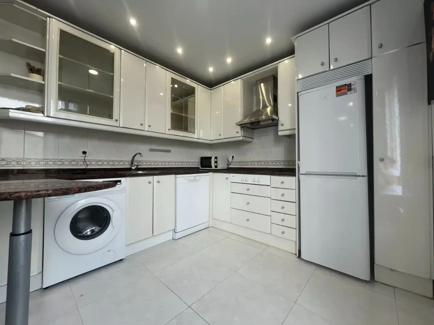 Kitchen of Flat for rent in Vitoria - Gasteiz  with Parquet flooring and Furnished