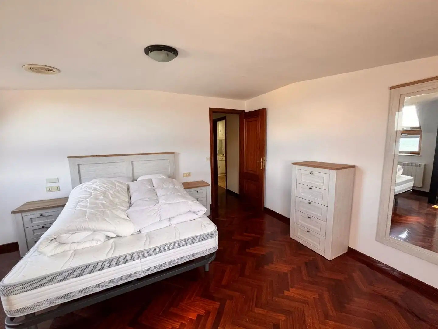 Habitación de Dúplex de alquiler en Laxe con Calefacción, Parquet y Terraza