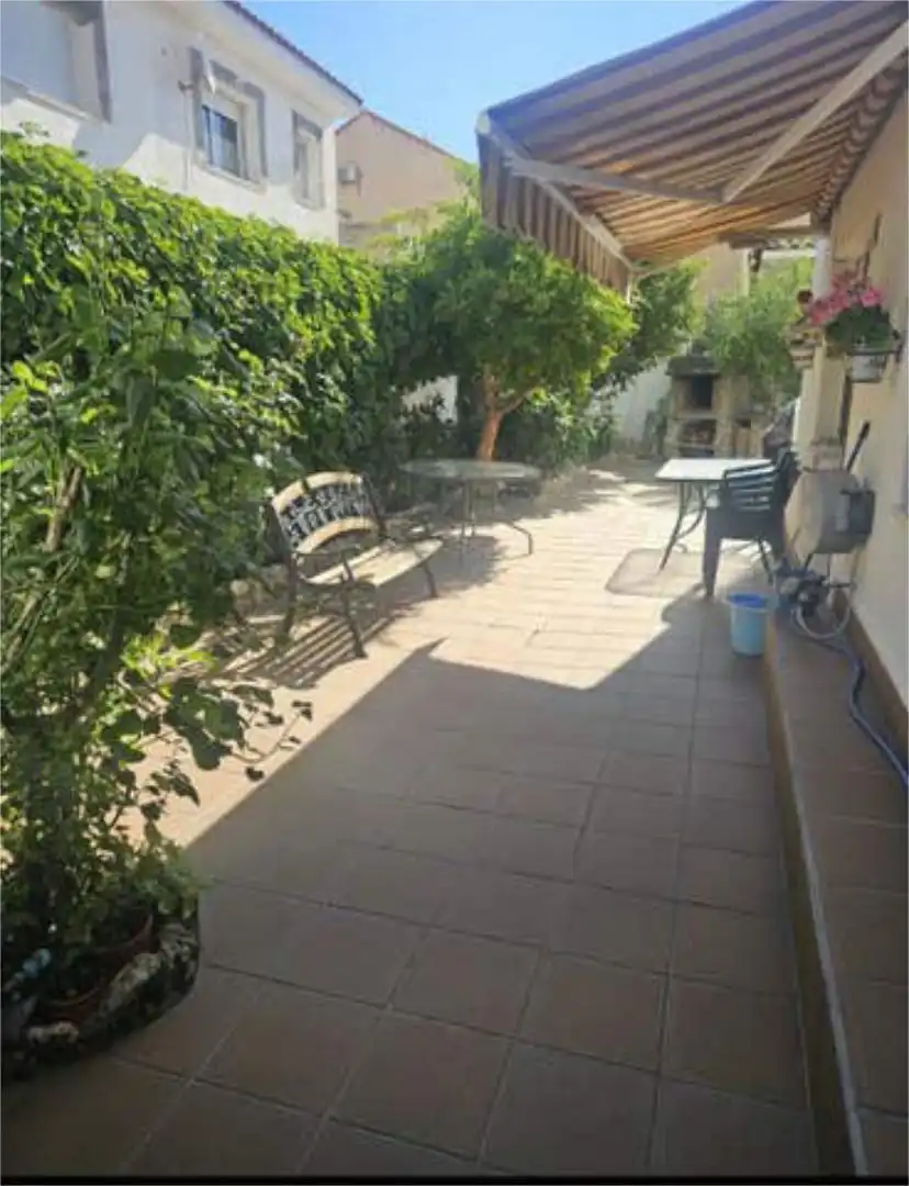 Terraza de Casa adosada en venta en Pantoja con Terraza