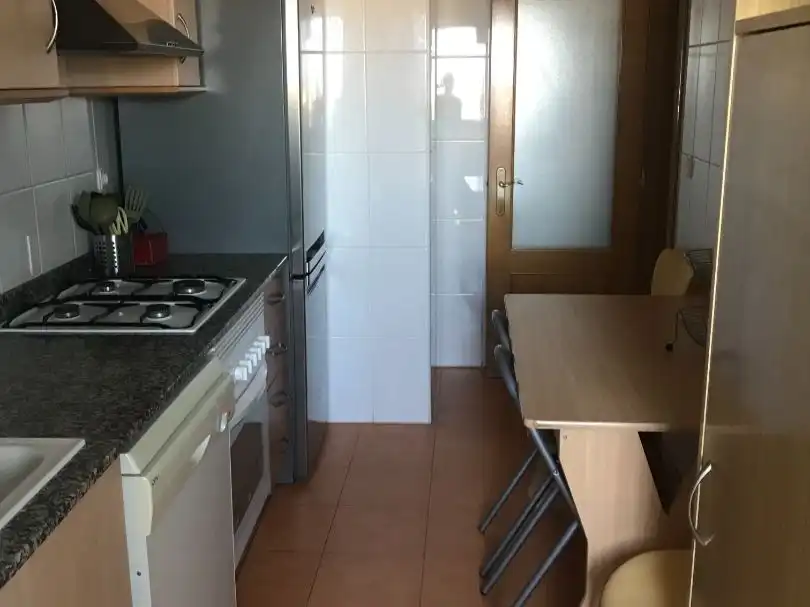 Cuina de Pis de lloguer en Castellón de la Plana / Castelló de la Plana amb Aire condicionat, Calefacció i Jardí privat