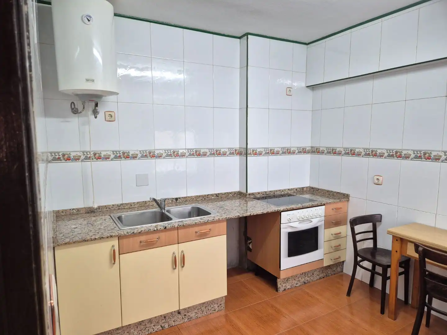 Kitchen of Flat for sale in Avilés