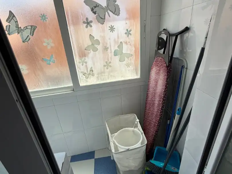 Bany de Pis en venda en Puertollano amb Calefacció, Terrassa i Moblat