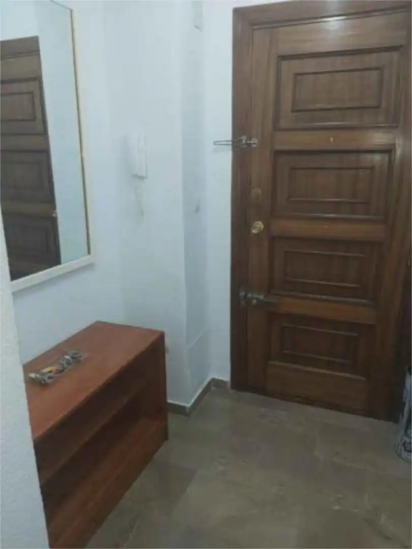 Piso de alquiler en Los Ángeles - Cruz de Caravaca