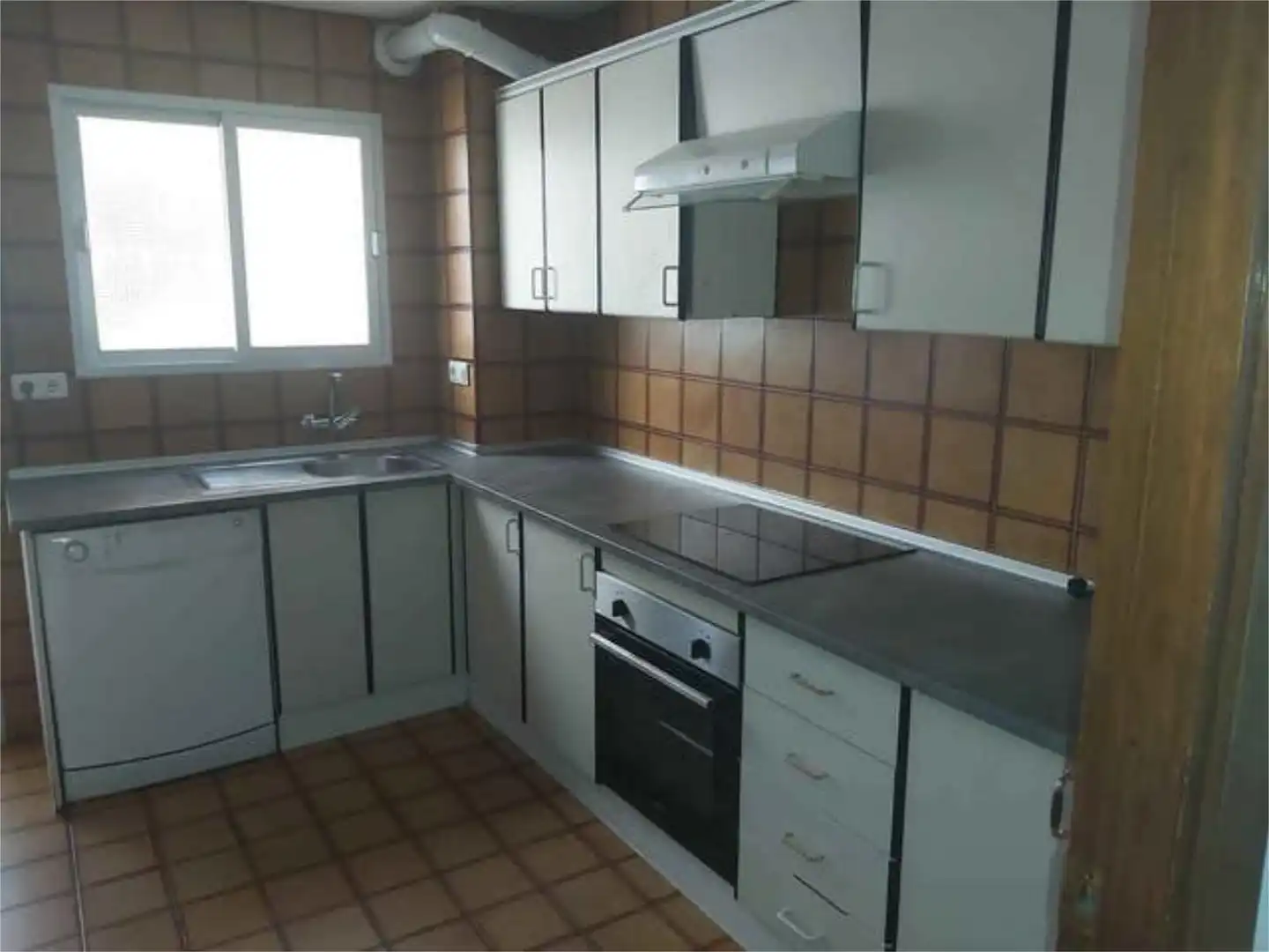 Piso de alquiler en Los Ángeles - Cruz de Caravaca