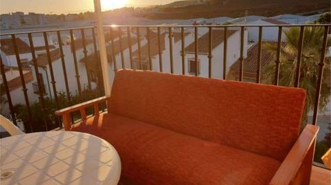 Apartamento de alquiler en Urbanización Santa Rosa, Torrox - imagen 3 Foto 3 de Apartamento de alquiler en Urbanización Santa Rosa, Torrox