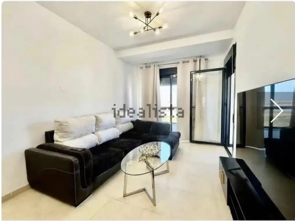 Piso en venta en Calle Sierra de Gádor, 1, Roquetas de Mar Sala de estar de Piso en venta en Roquetas de Mar con Aire acondicionado y Terraza