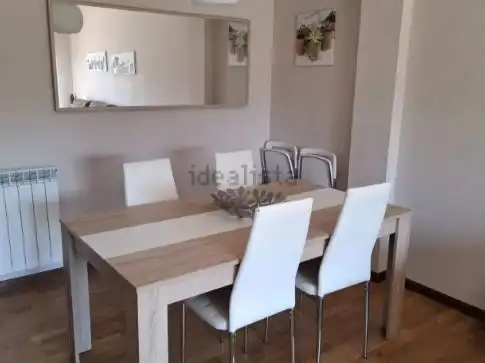 Comedor de Apartamento de alquiler en Cirueña con Calefacción, Parquet y Piscina