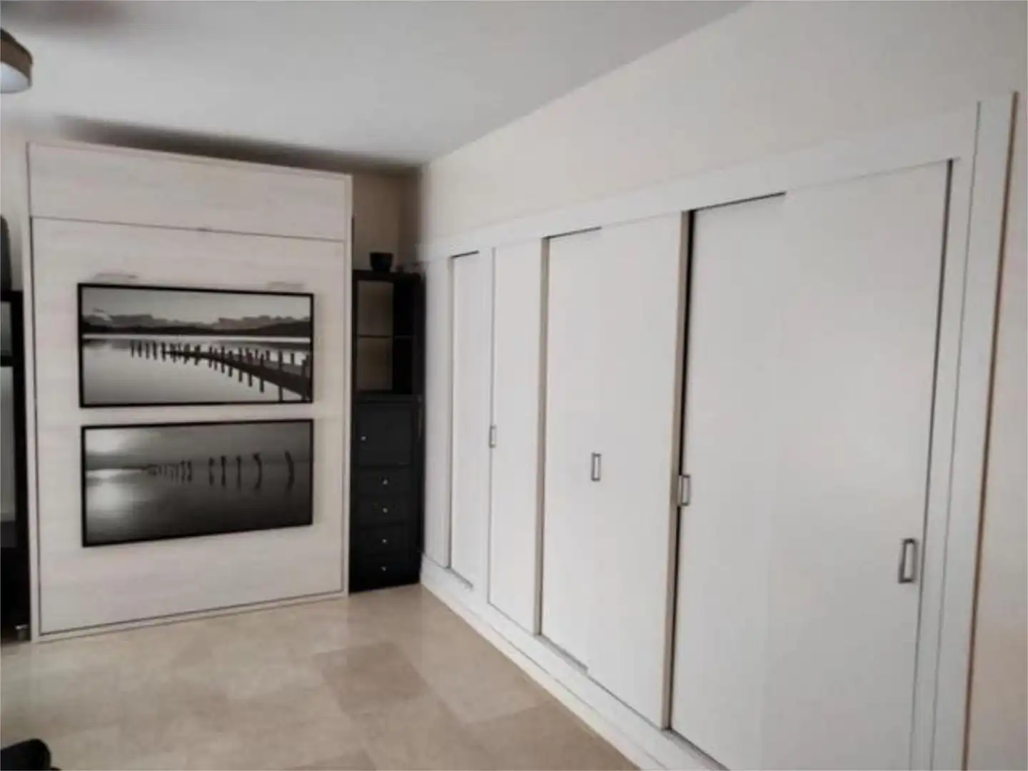 Wohnung zur Miete in Puerto de Sotogrande - La Marina Schlafzimmer von Wohnung zur Miete in Sotogrande mit Privatgarten und Möbliert