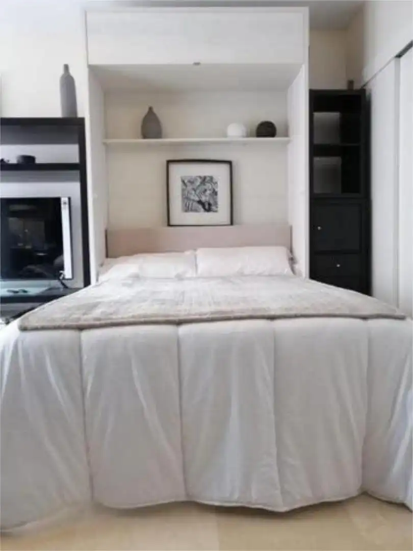 Wohnung zur Miete in Puerto de Sotogrande - La Marina Schlafzimmer von Wohnung zur Miete in Sotogrande mit Privatgarten und Möbliert