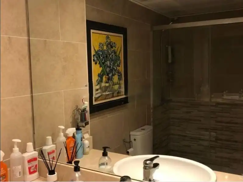 Piso de alquiler en Avenida del Euro, 18, PAU de Carabanchel Baño de Piso de alquiler en Madrid Capital con Aire acondicionado y Piscina