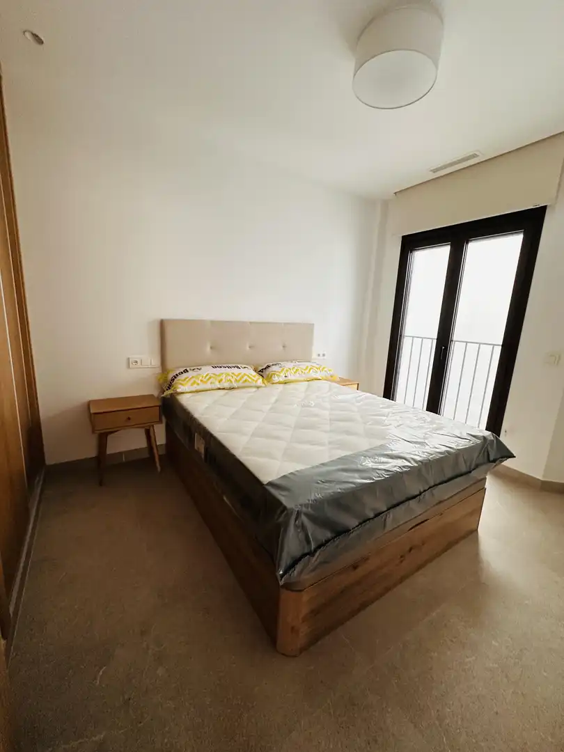 Flat for rent in Calle Troncón, 37, Puerto Deportivo Bedroom of Flat for rent in Fuengirola with Air Conditioner, Heating and Terrace