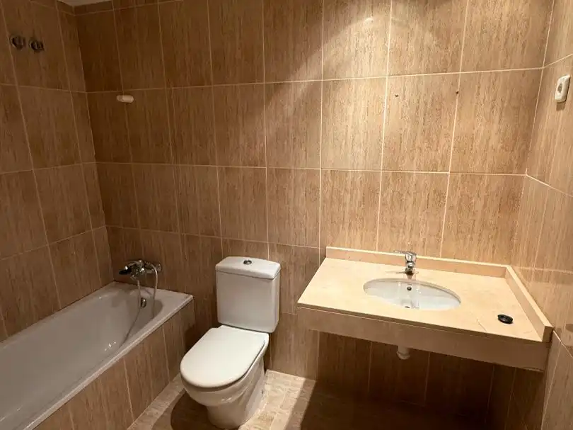 Flat for sale in Carrer Miquel Martí i Pol, 8, Sant Cebrià de Vallalta Bathroom of Flat for sale in Sant Cebrià de Vallalta with Heating, Private garden and Terrace
