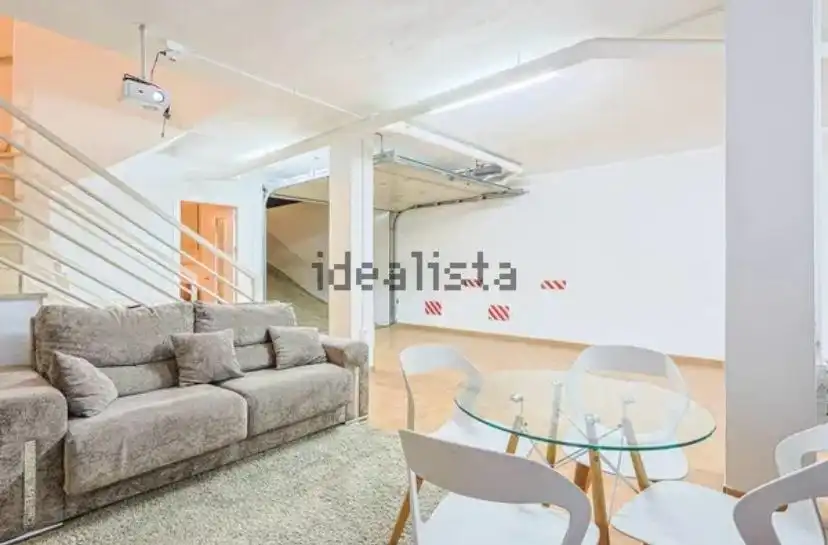 Detached homes for sale in Calle Huerta Palop, 45, Alcalá del Río Detached homes for sale in Alcalá del Río with Air Conditioner, Heating and Private garden