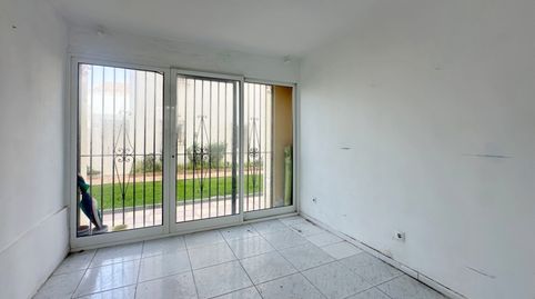 Foto 5 de Piso en venta en Calle Timonel, 14, Guadalmansa, Estepona