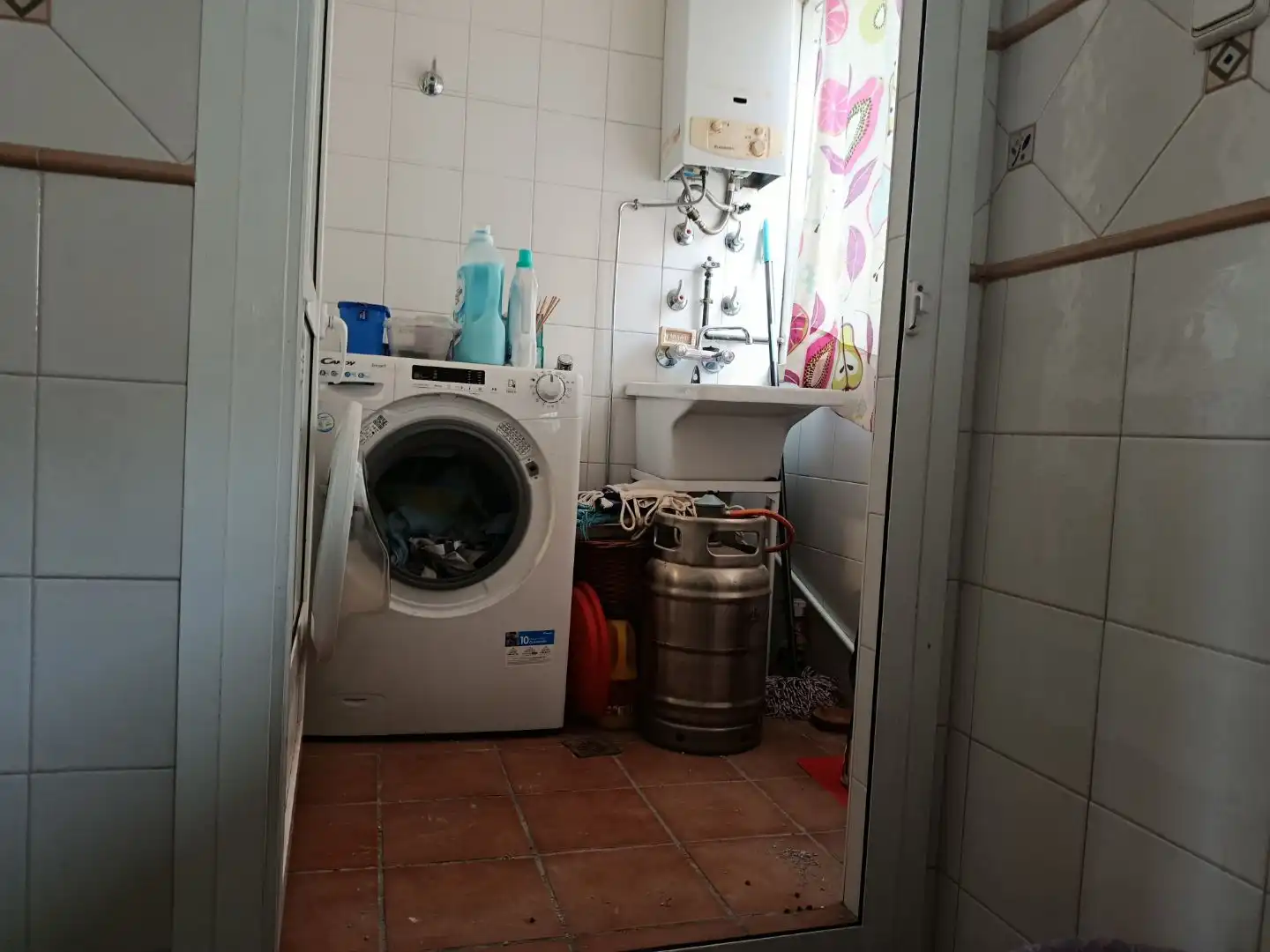 Bathroom of Attic for sale in Almería  with Air Conditioner, Heating and Parquet flooring