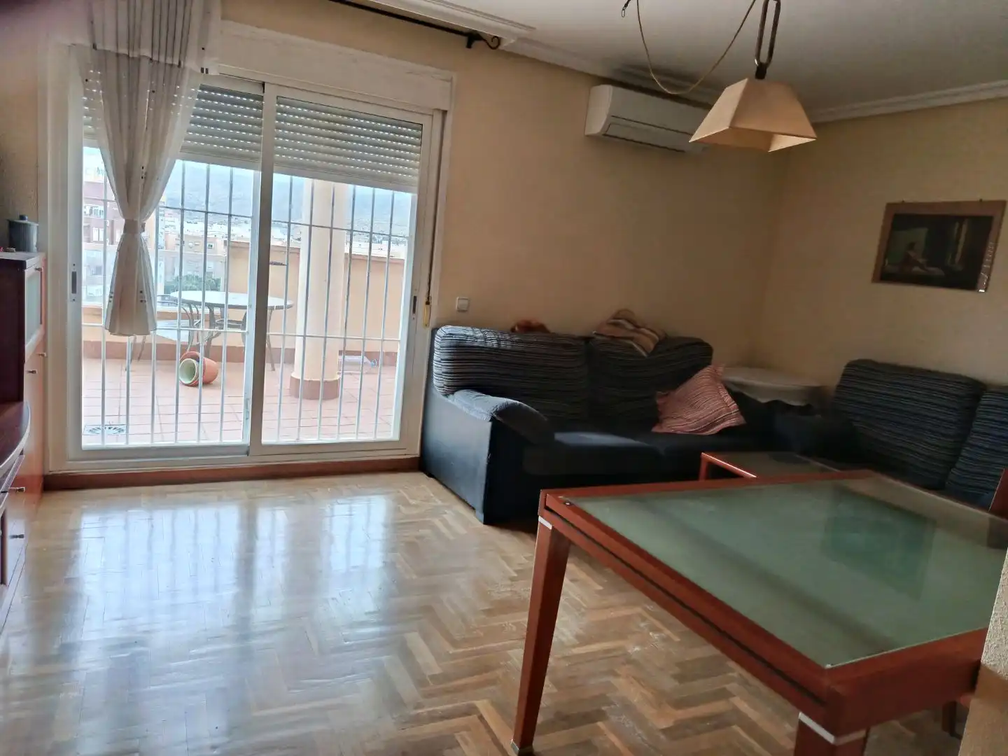 Living room of Attic for sale in Almería  with Air Conditioner, Heating and Parquet flooring