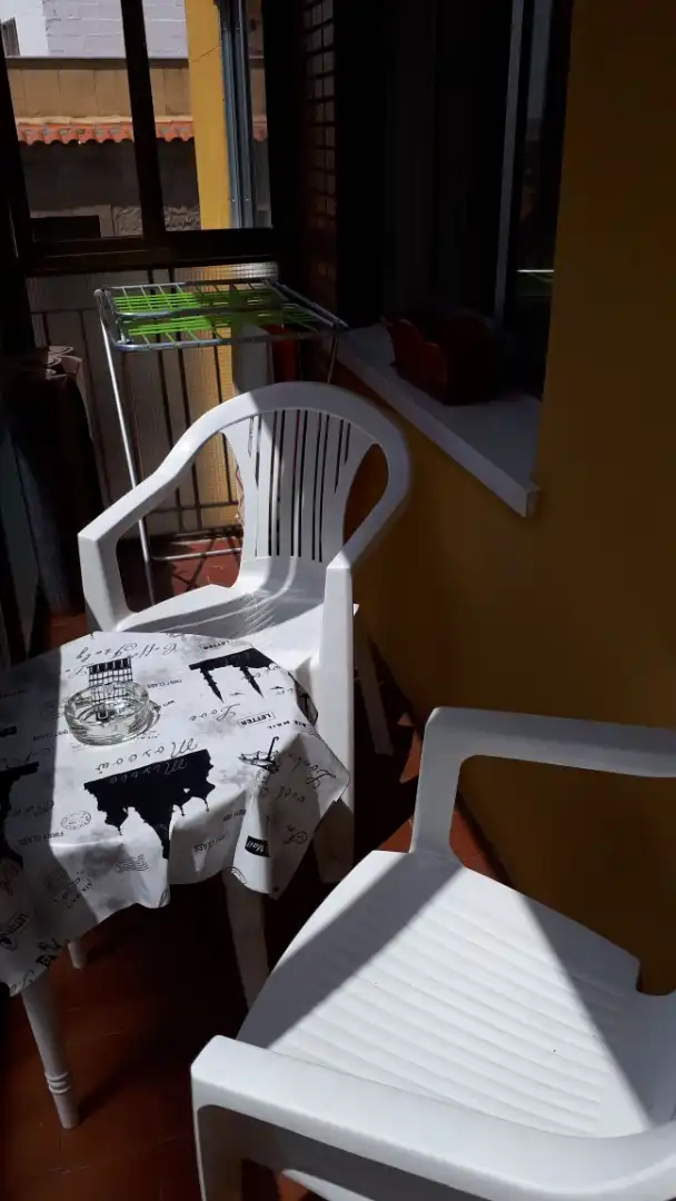 Balcony of Flat for share in Salamanca  with Heating, Furnished and Oven