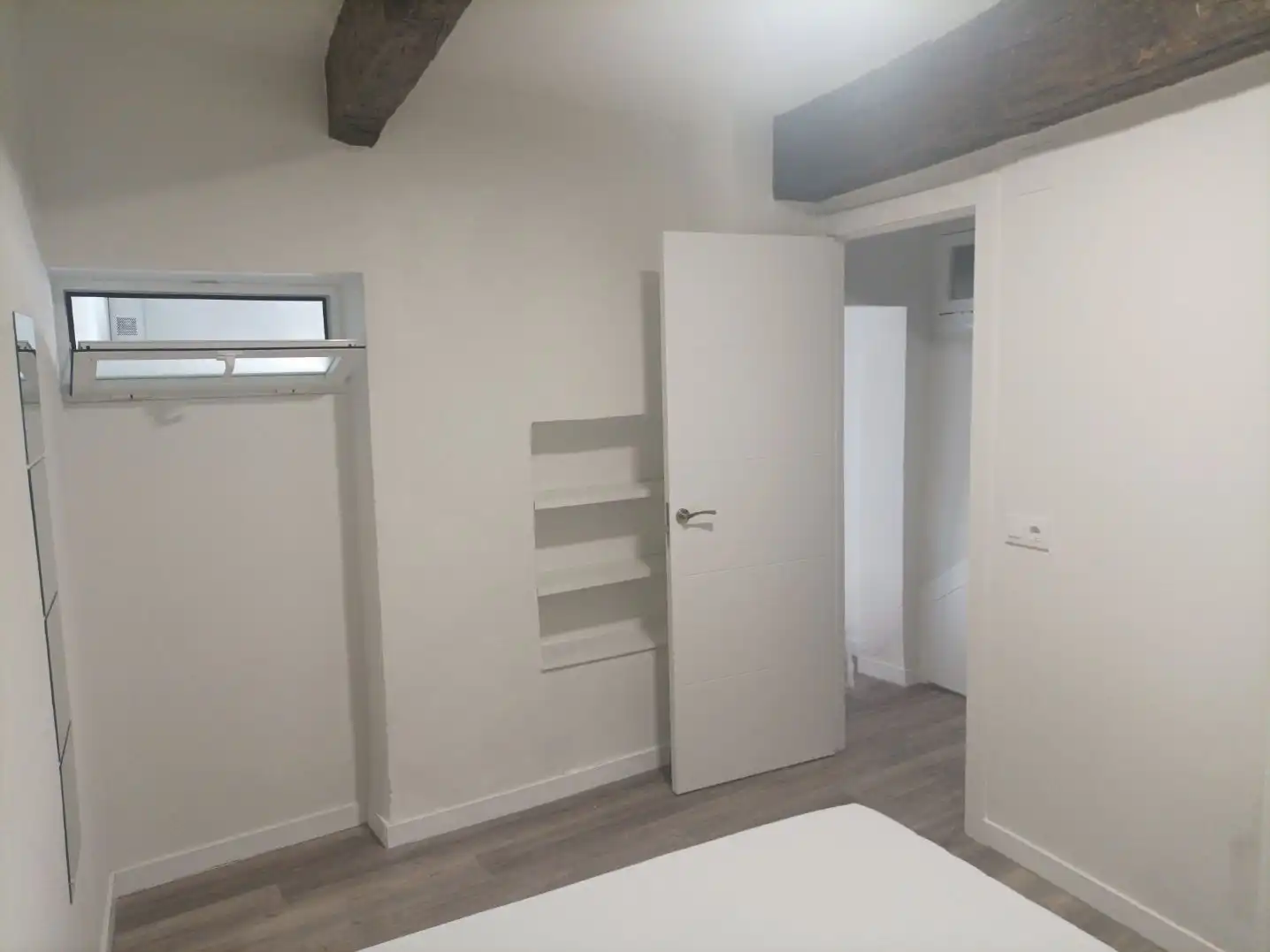 Schlafzimmer von Wohnungen zur Miete in Cuenca mit Heizung und Möbliert