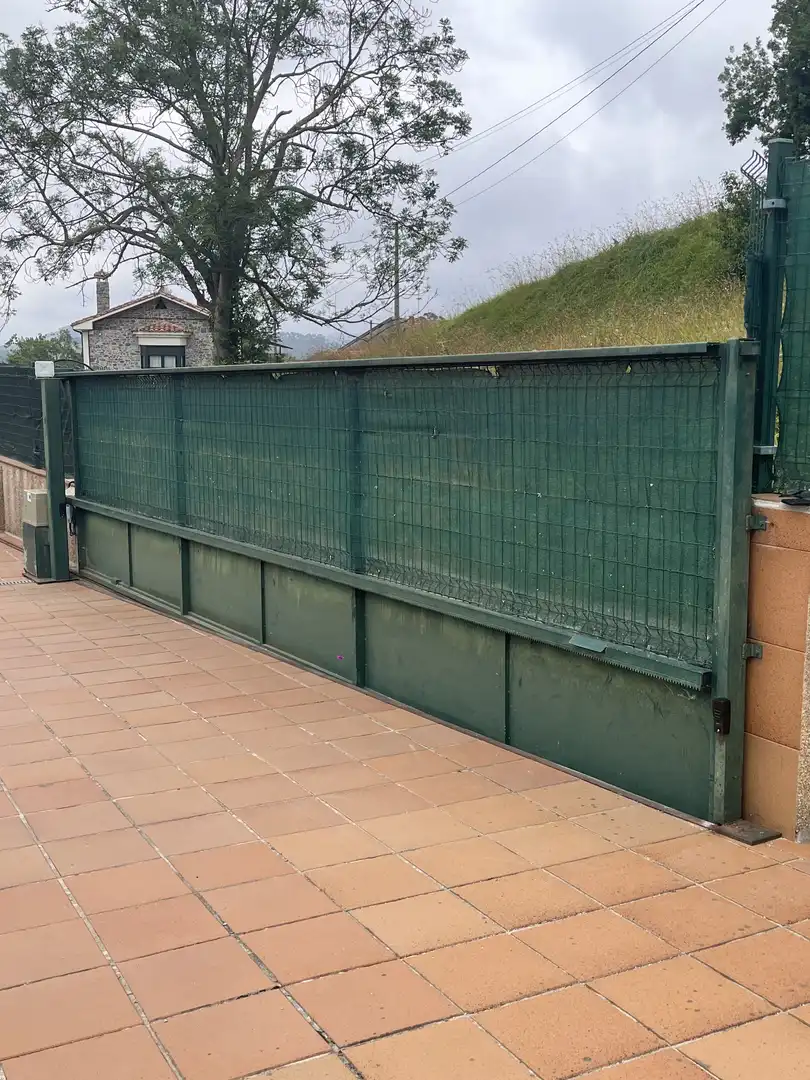 Casa o chalet en venta en Plaza Generalísimo, 3, Villaviciosa - Amandi Jardín de Casa o chalet en venta en Villaviciosa con Terraza