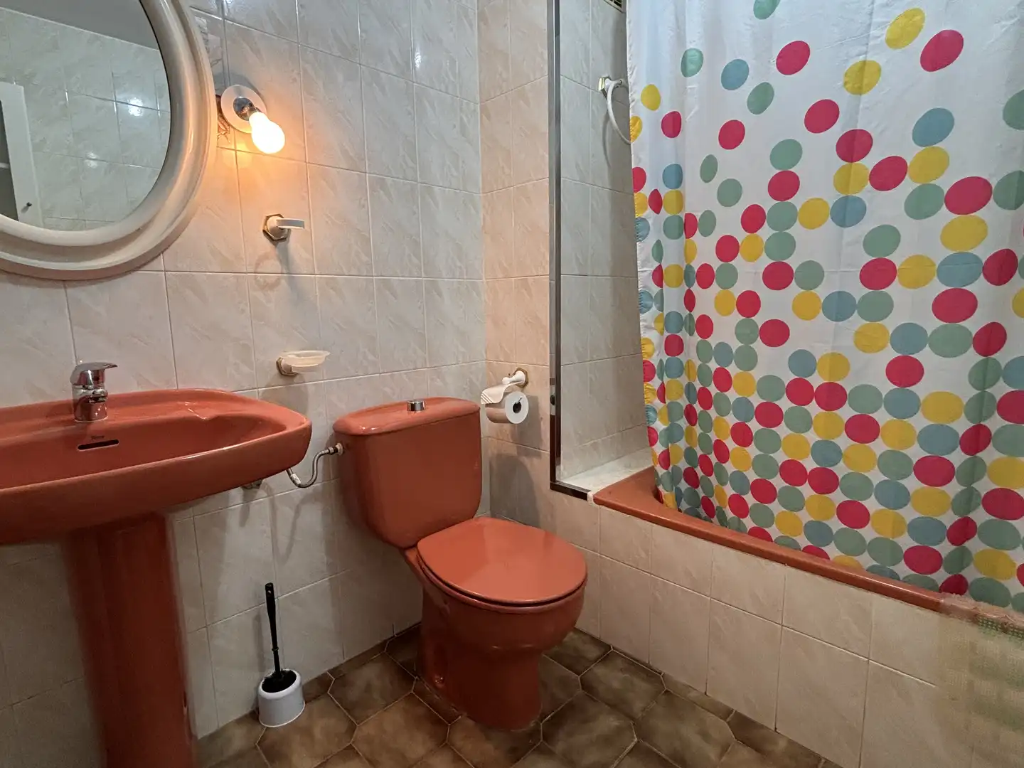Flat for rent in Calle Salobreja, 10, Belén - San Roque Bathroom of Flat for rent in Jaén with Air Conditioner, Furnished and Balcony