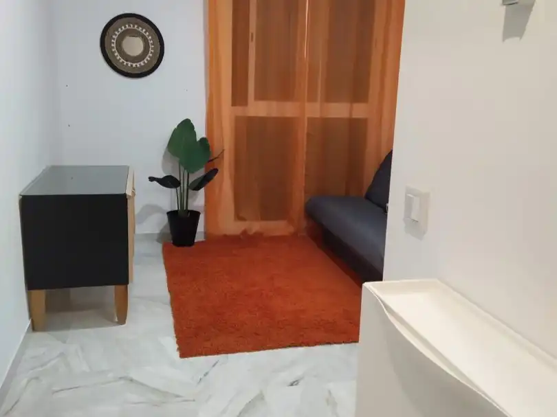 Wohnzimmer von Wohnung zur Miete in Gines mit Klimaanlage