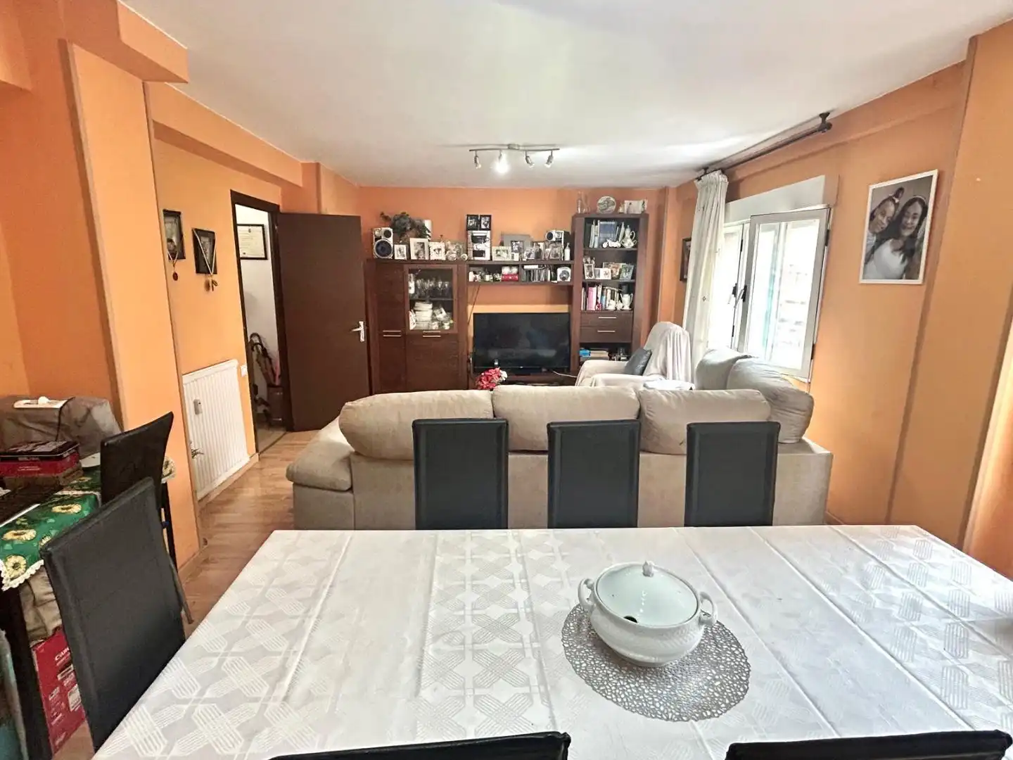 Flat for sale in Calle de Los Cabrilleros, 18, La Calzada Living room of Flat for sale in Gijón