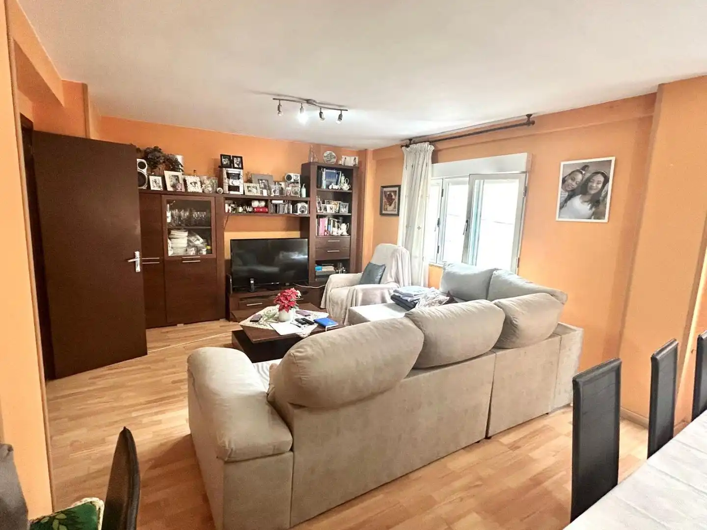 Flat for sale in Calle de Los Cabrilleros, 18, La Calzada Living room of Flat for sale in Gijón