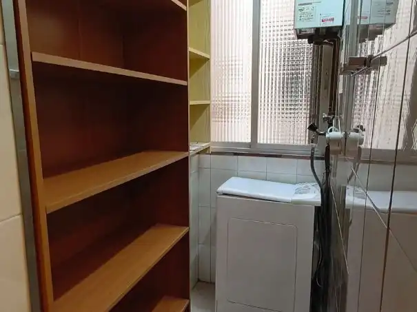 Cocina de Apartamento de alquiler en  Barcelona Capital con Aire acondicionado y Balcón