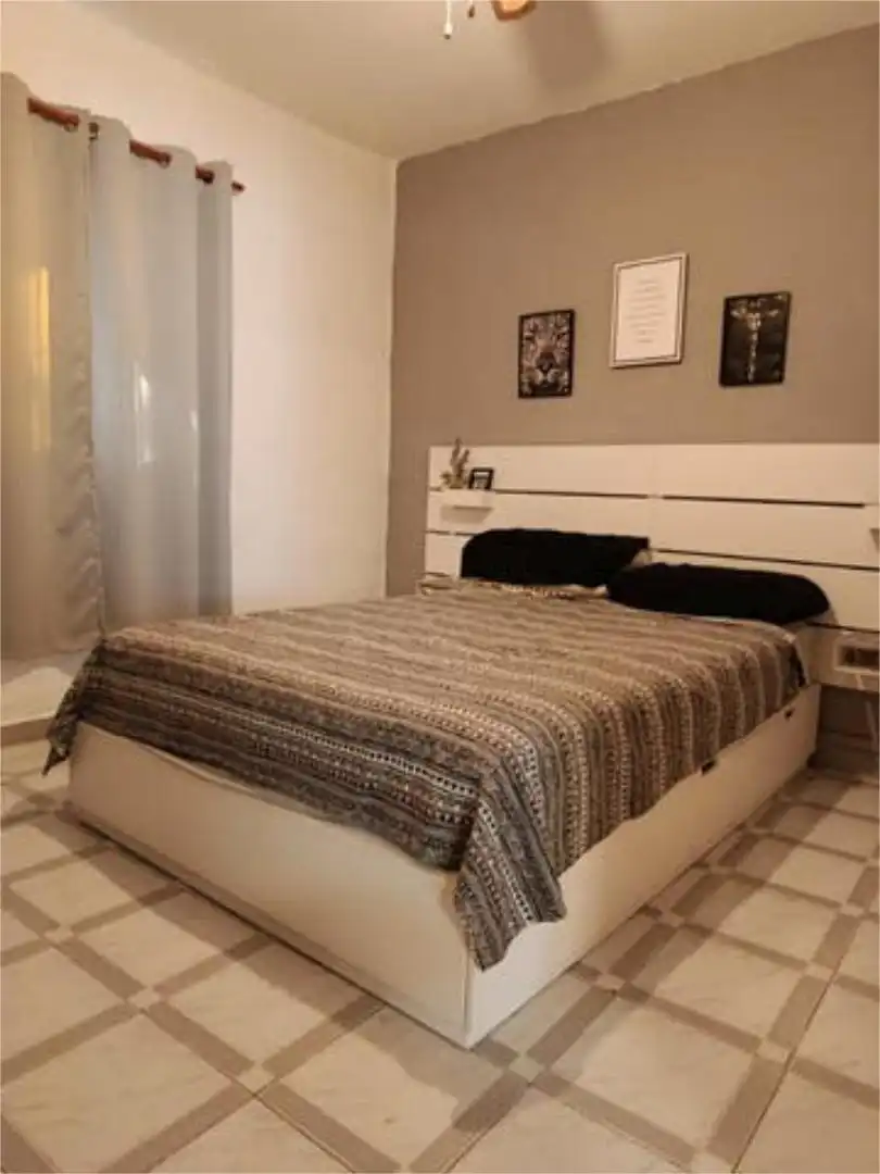 Casa adosada en venta en Olocau Habitación de Casa adosada en venta en Olocau con Calefacción, Jardín privado y Terraza