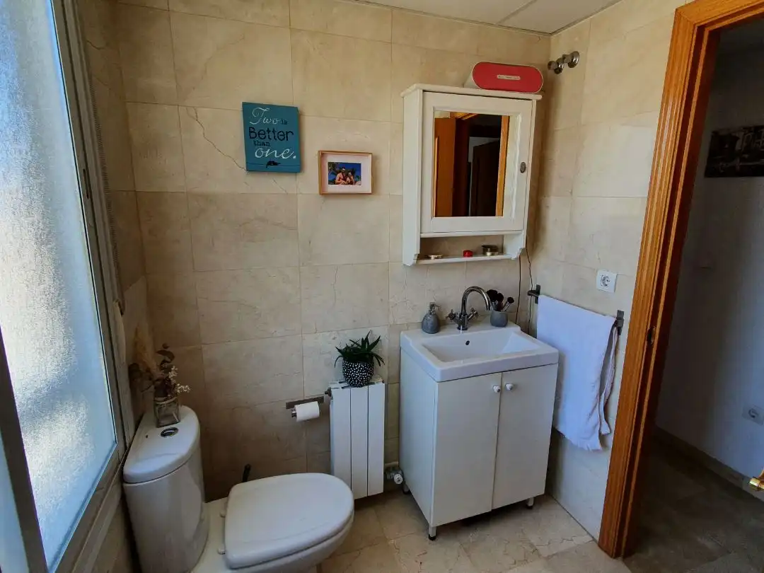 Piso de alquiler en Calle Aconcagua, 50, Camino de los Neveros - Serrallo Baño de Piso de alquiler en Granada con Calefacción, Trastero y Piscina