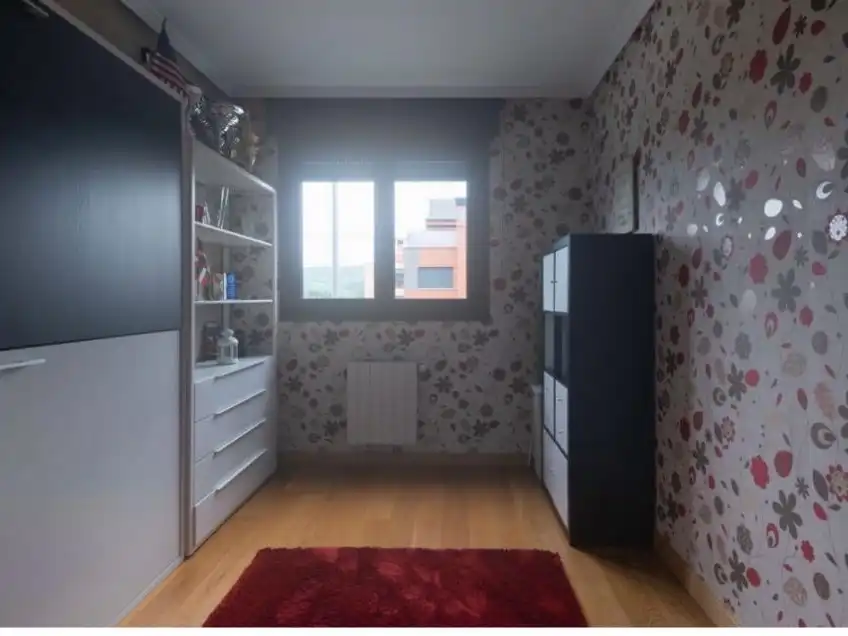 Bedroom of Flat for rent in Urduliz  with Heating, Parquet flooring and Storage room