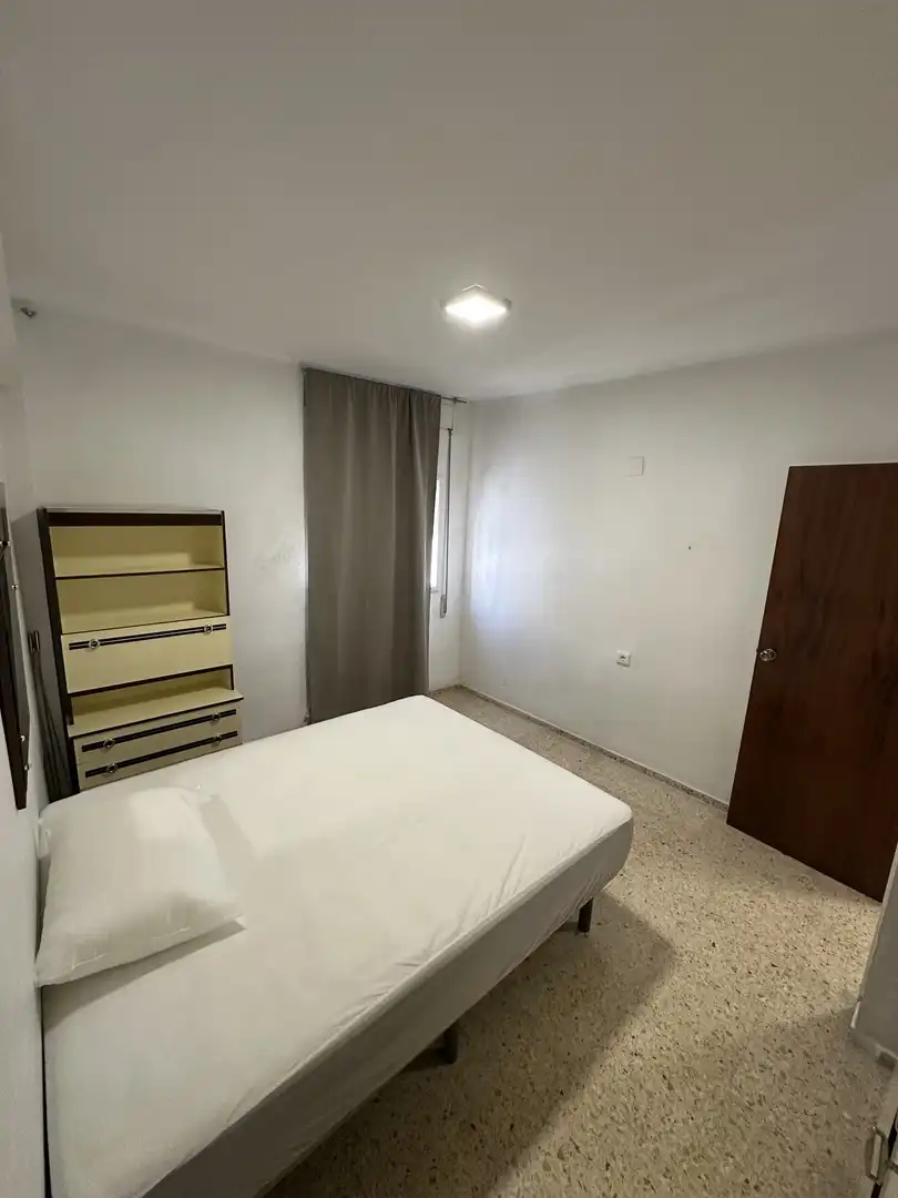 Room in Carrer n'Emili Llopis, 18, Doctor Palos - Alto Palancia Room in Carrer n'Emili Llopis, 18, Doctor Palos - Alto Palancia
