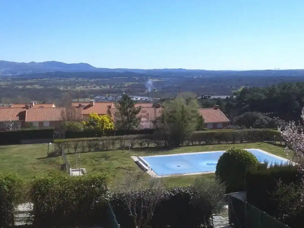 Jardí de Casa o xalet de lloguer en San Lorenzo de El Escorial amb Aire condicionat, Terrassa i Balcó