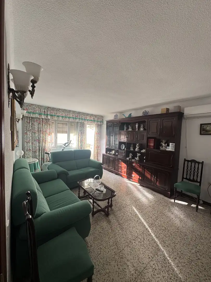 Piso en venta en Calle Nuzas, 11, El Tejar - Hacienda Bizcochero