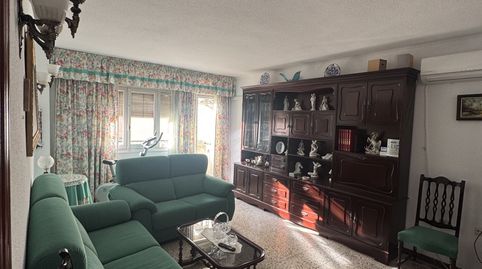 Foto 2 de Piso en venta en Calle Nuzas, 11, El Tejar - Hacienda Bizcochero, Málaga Capital
