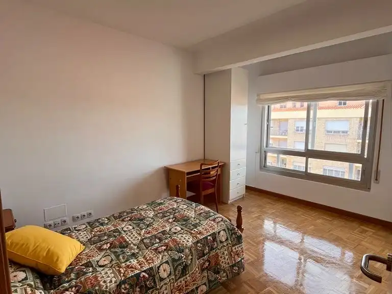 Zimmer in Avenida de las Tres Cruces, 28, Las Viñas
