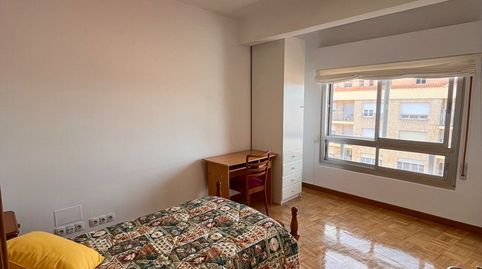 Foto 4 von Zimmer in Avenida de las Tres Cruces, 28, Las Viñas, Zamora Capital