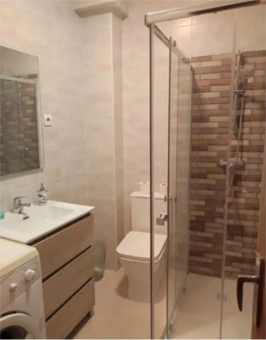 Baño de Piso de alquiler en Peñafiel con Calefacción y Amueblado