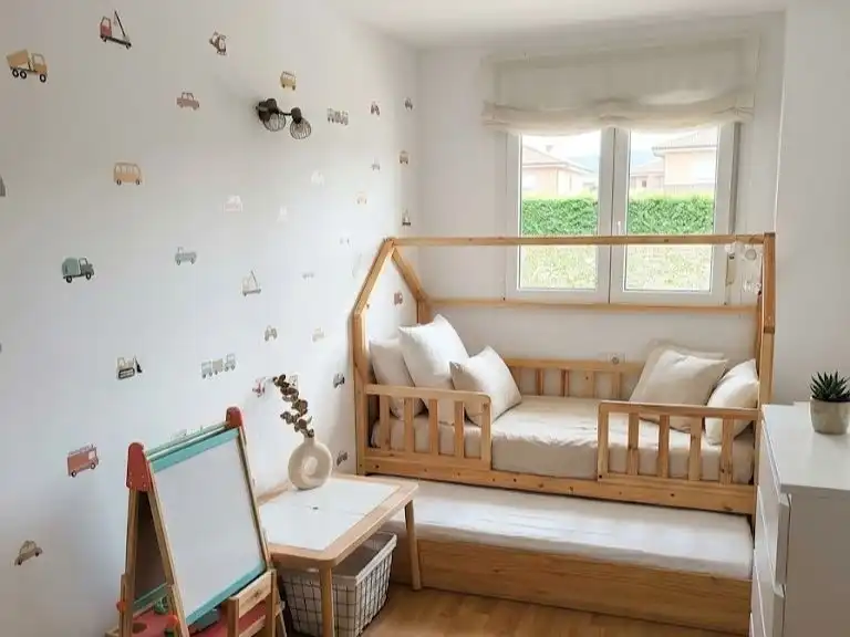 Bedroom of Flat for sale in Sant Just Desvern  with Air Conditioner, Terrace and Swimming Pool