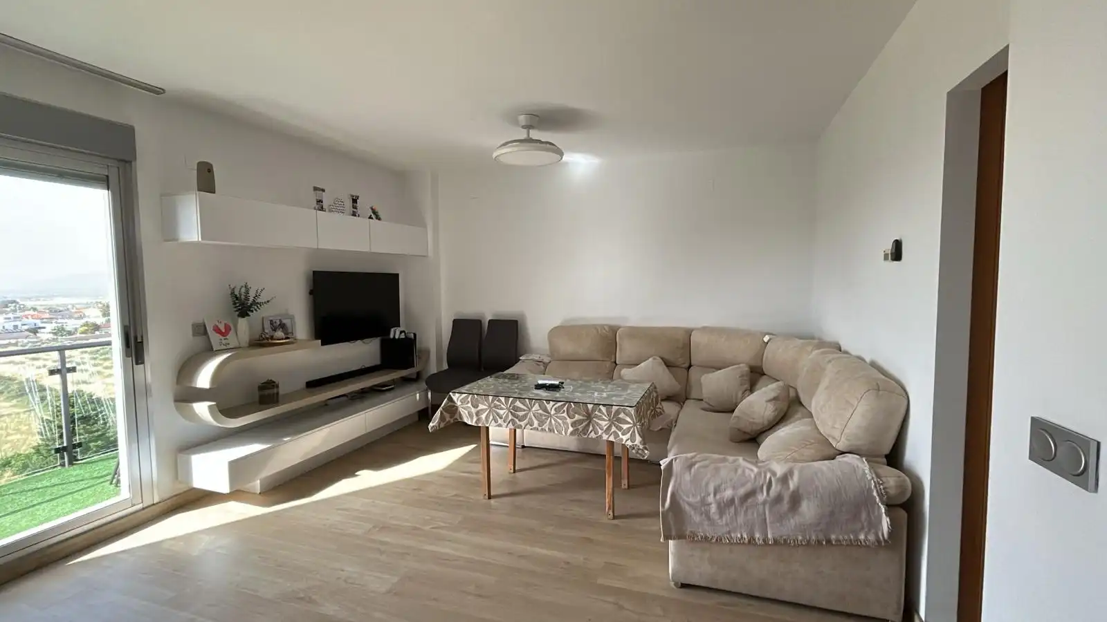 Living room of Flat for sale in Alhendín  with Air Conditioner, Swimming Pool and Balcony