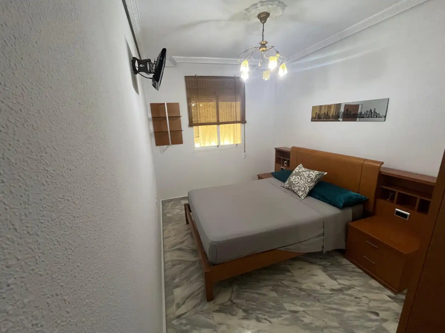 Habitación de Piso de alquiler en Badajoz con Aire acondicionado, Terraza y Amueblado