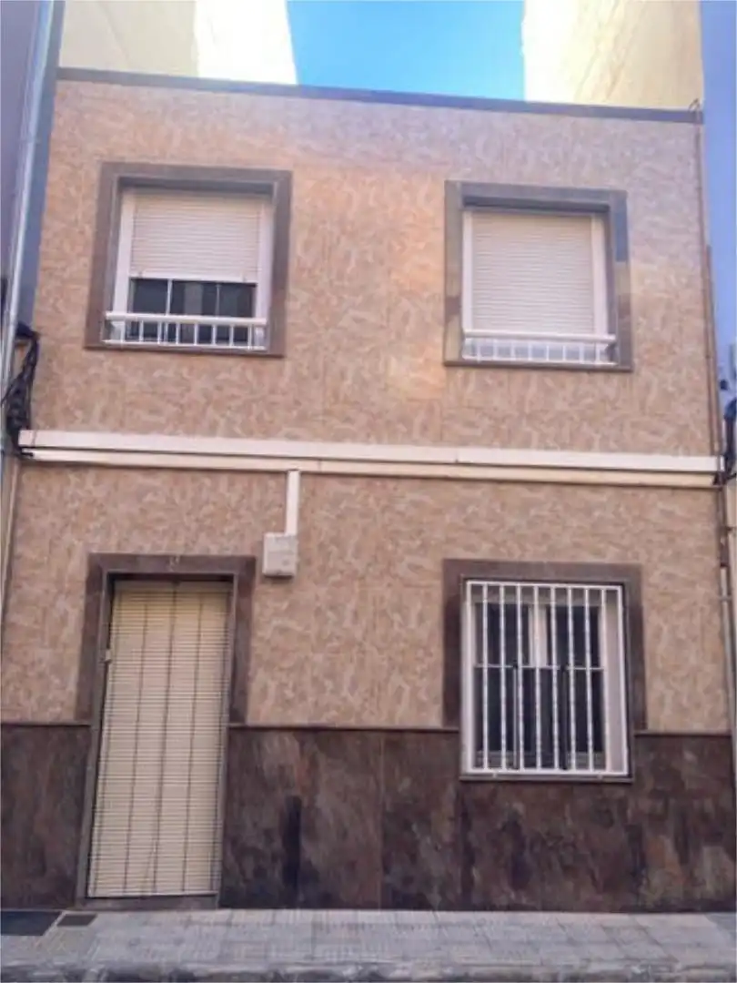 Vista exterior de Casa o chalet en venta en Yecla con Calefacción, Terraza y Trastero