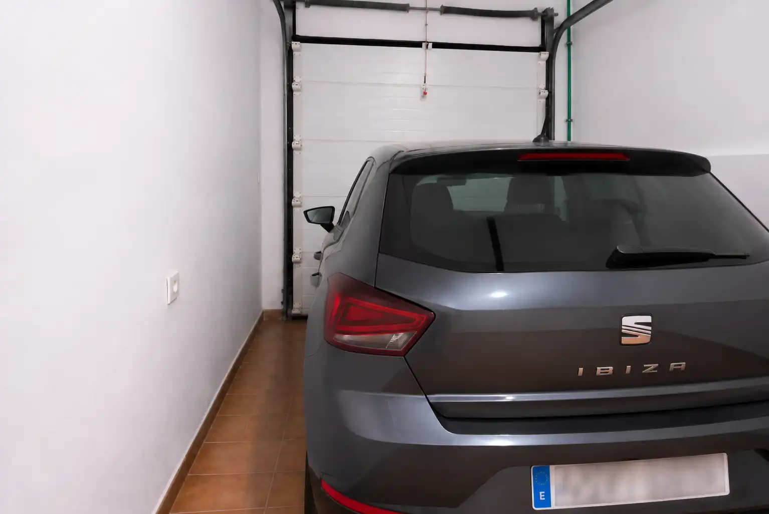 Parkplatz von Einfamilien-Reihenhaus zum Verkauf in San Cristóbal de la Laguna mit Terrasse und Möbliert